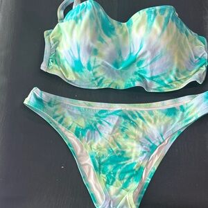 Shade & Shore Tie-Dye Bikini Set - Green and White